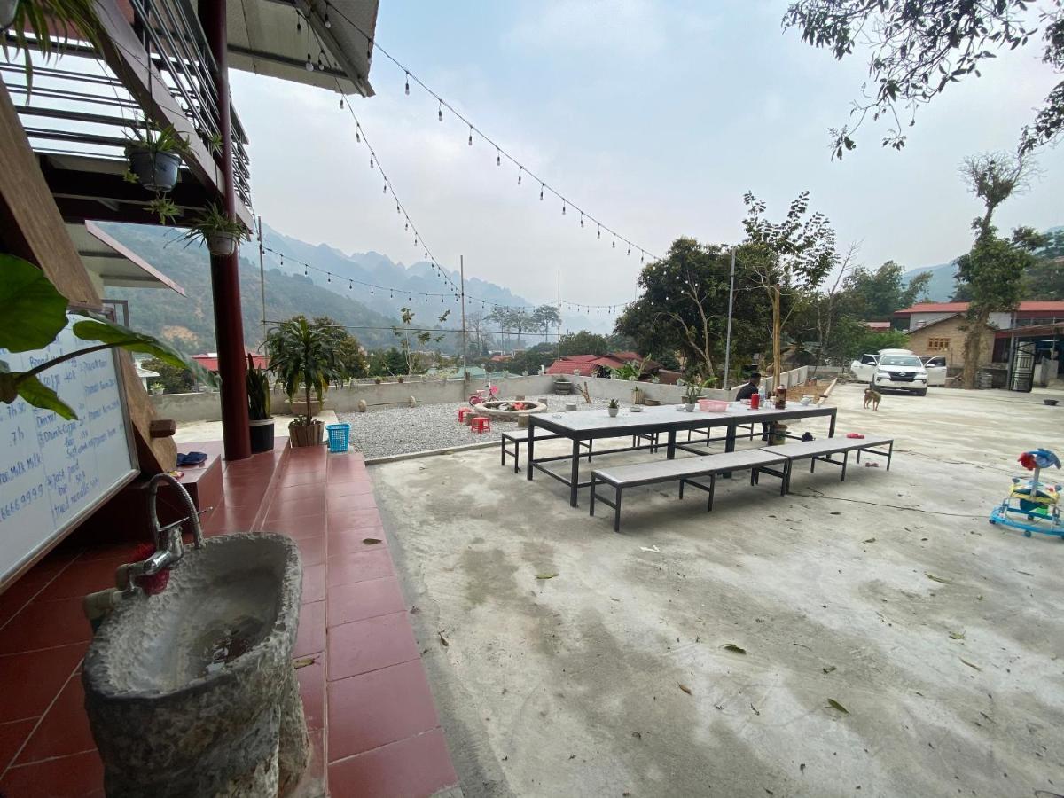Milk Milk Homestay Yen Minh Esterno foto